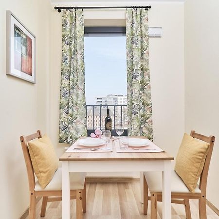 Under The Wroclove Sky By Noclegi Renters Βρότσλαβ Εξωτερικό φωτογραφία